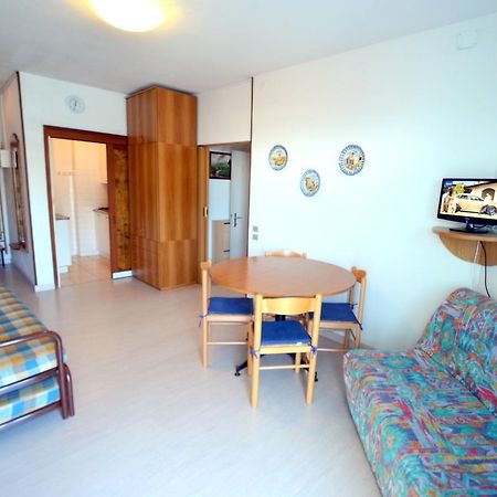 Lignano Sabbiadoro Sea Front Apartment Екстериор снимка